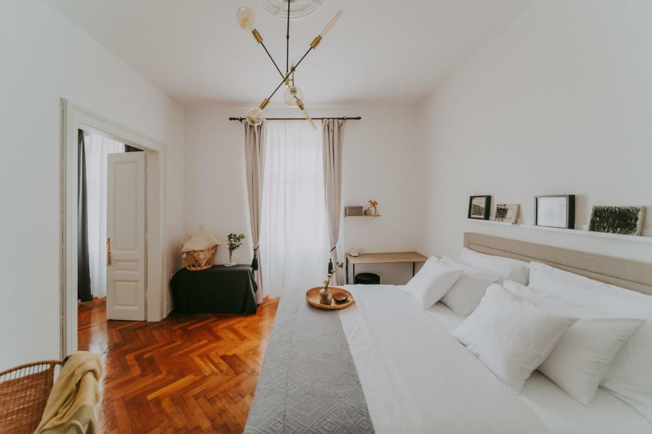 Alloro Boutique Apartment Πούλα Εξωτερικό φωτογραφία
