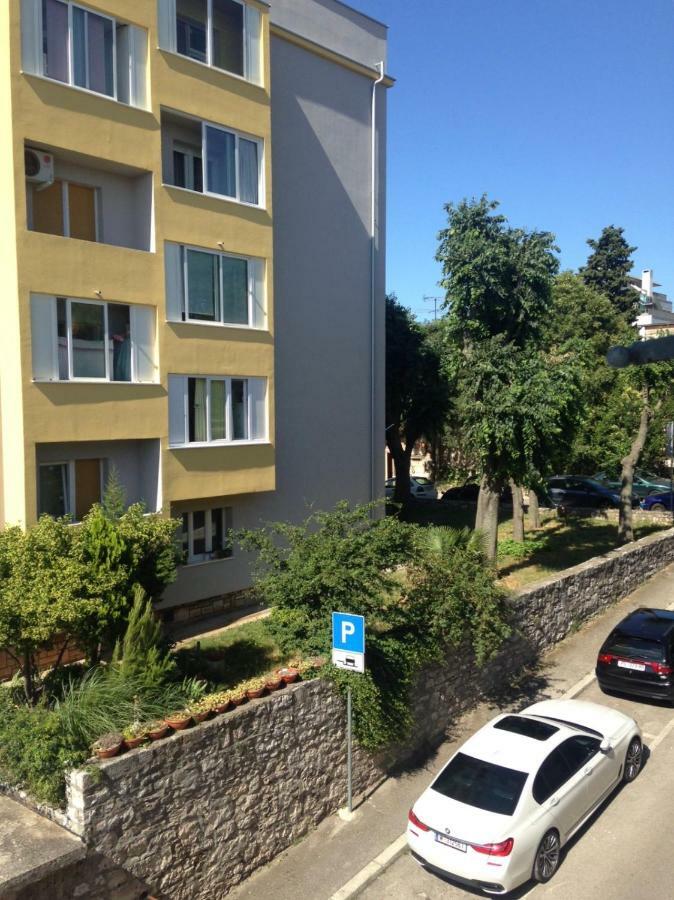 Alloro Boutique Apartment Πούλα Εξωτερικό φωτογραφία